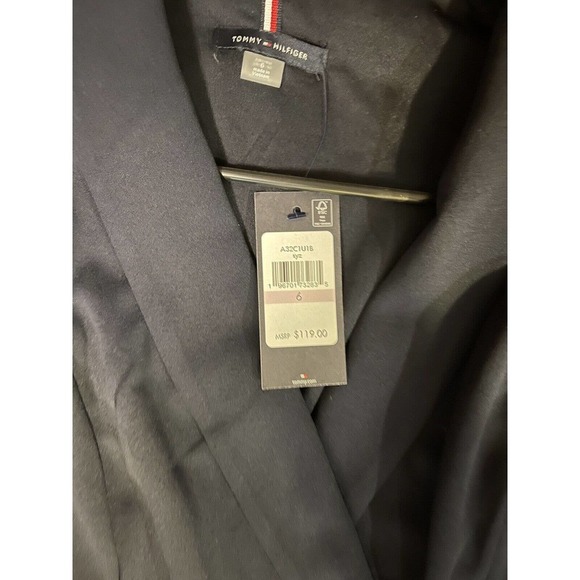 Tommy Hilfiger Navy dress sleeveless Classic v neck size 6 - Picture 4 of 6